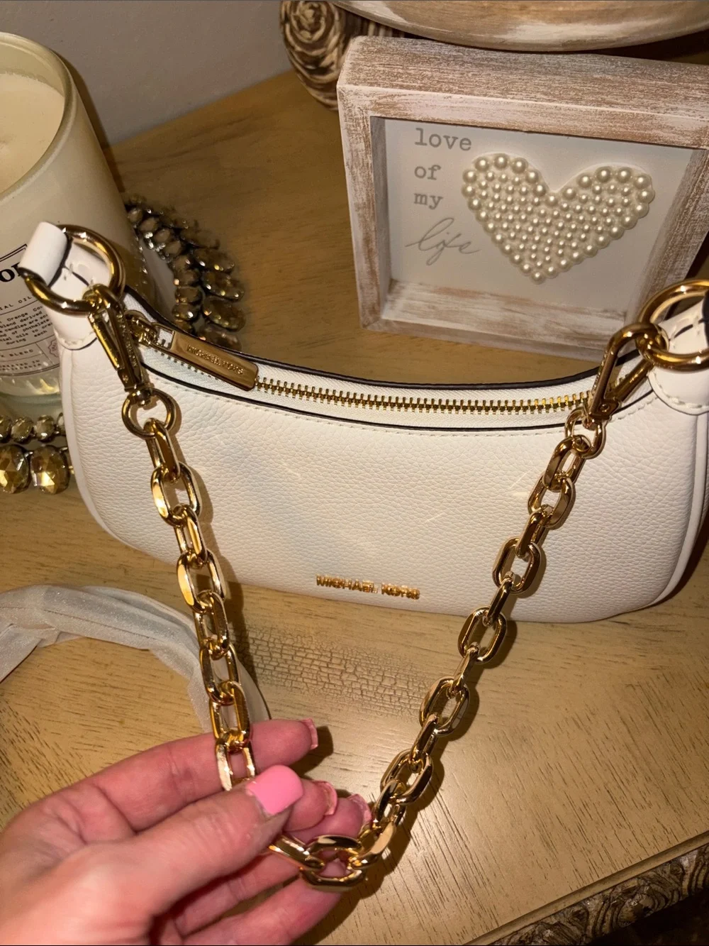 Michael Kors White Leather Shoulder Bag with Gold Chain Strap